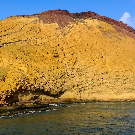 Yellow Mountain Apartment Arona (Tenerife)